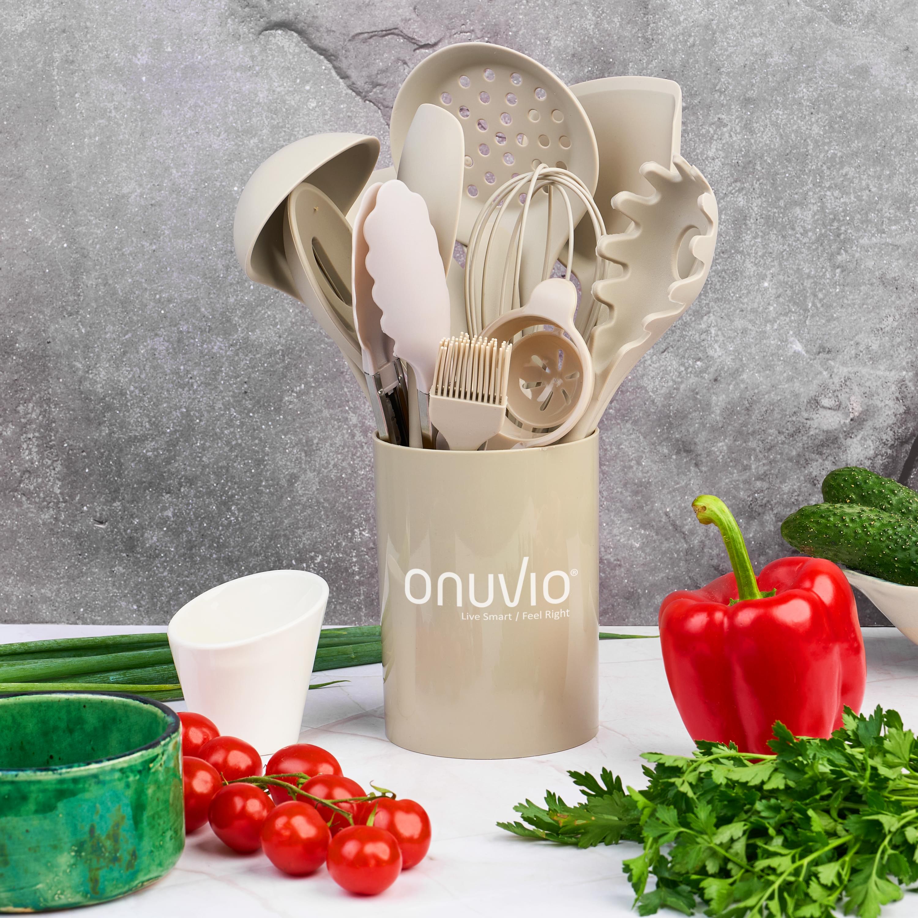 Set 15 ustensile bucătărie onuvio® din silicon alimentar premium, 920g, cu suport – spatule, linguri, polonic, clește, tel, fără bpa, antiaderente, compatibile mașina de spălat vase - kakhi