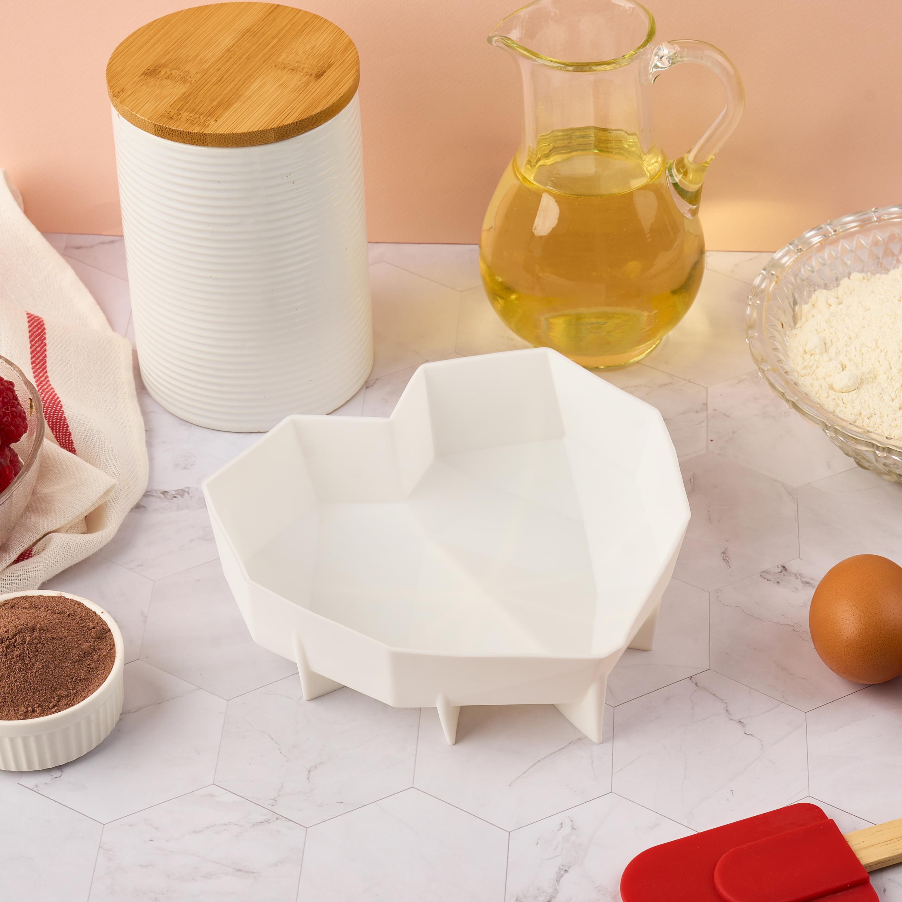 Forma pentru blat/prajituri din silicon alimentar, antiaderenta, reutilizabila, rezistenta pana la 250°c – model inima – onuvio®