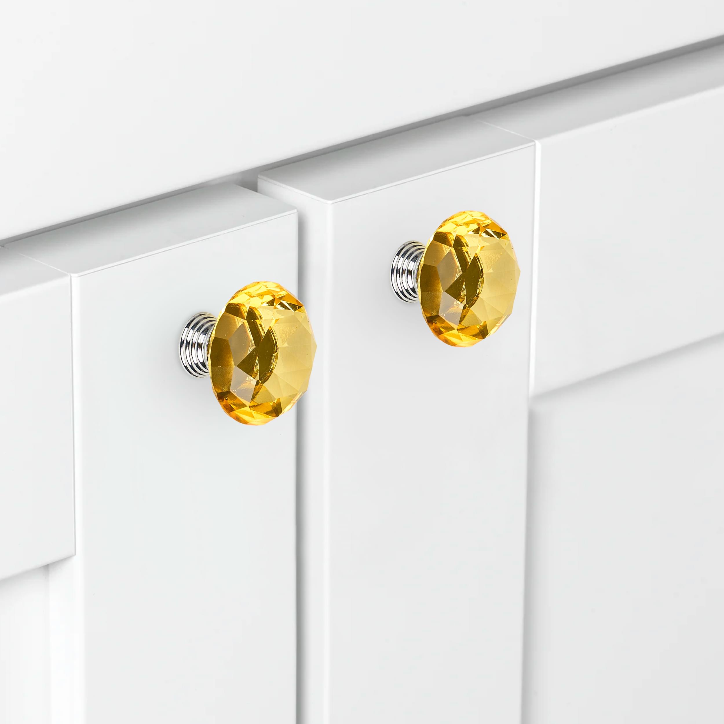 Buton maner mobilier onuvio™, forma diamant, diamond cut luxury, cristal k9, diametru 40mm, baza aliaj zinc aluminiu - galben