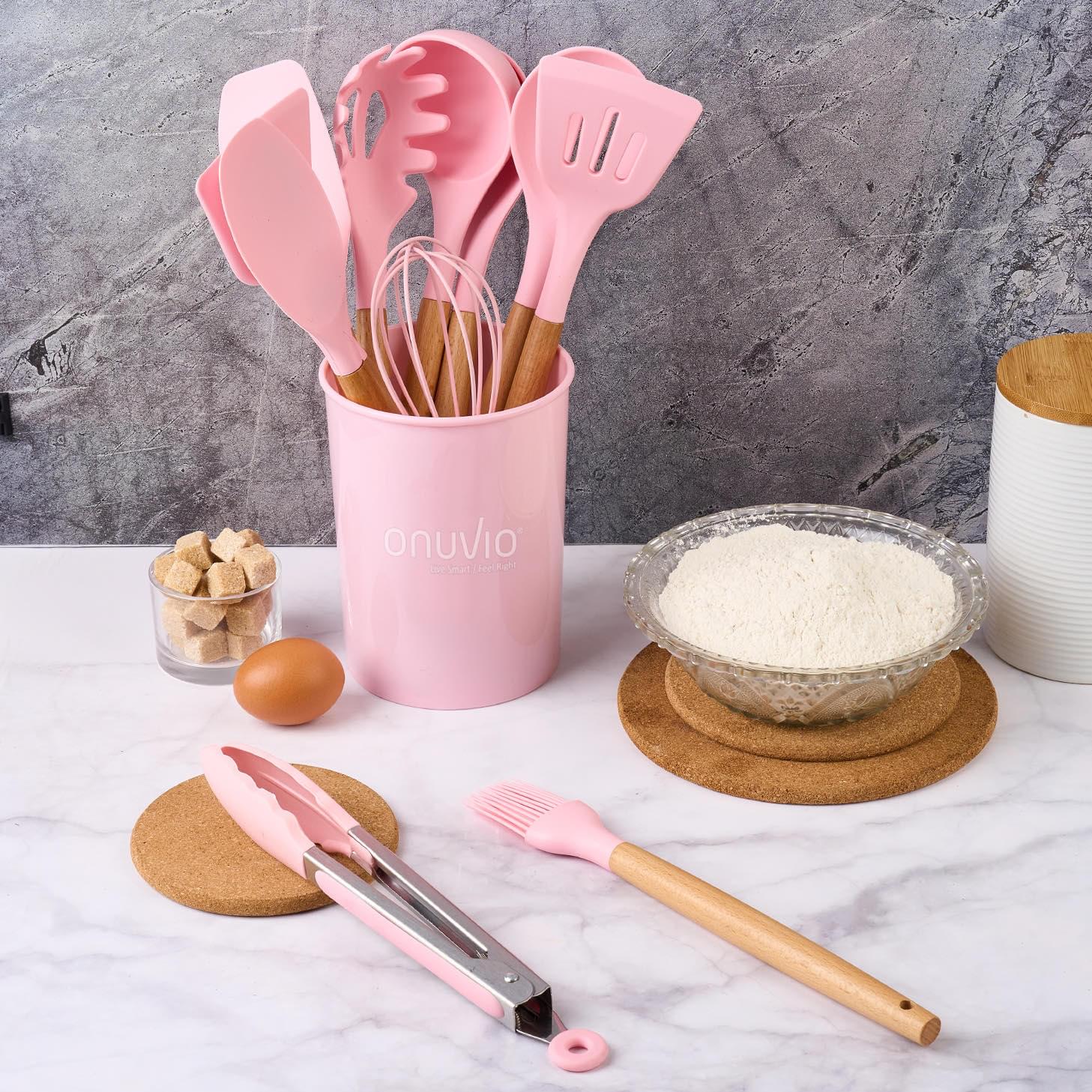 Set ustensile bucatarie 12 piese marime mare xl 1050g, lemn si silicon alimentar, termorezistente, antiaderente, suport blat,  onuvio™ daria - roz
